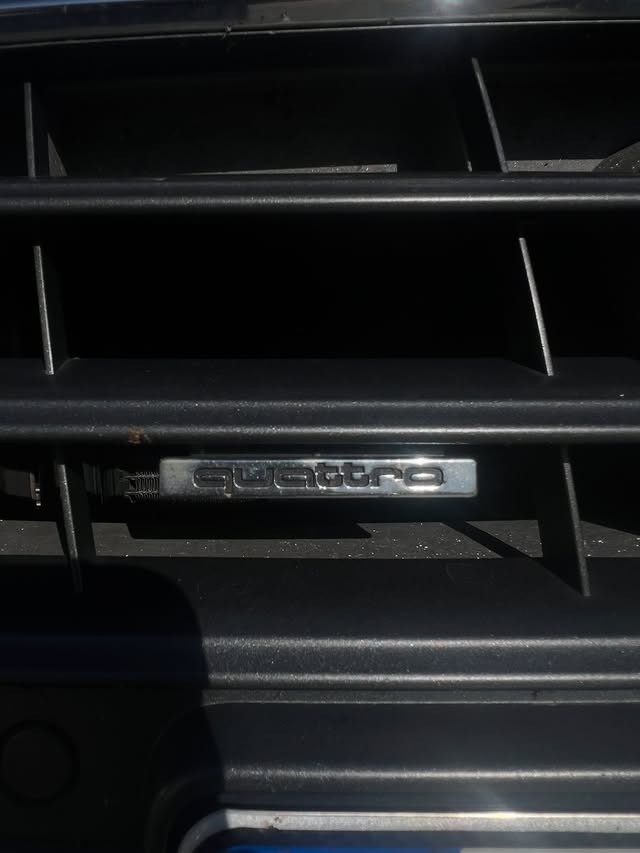 quattro Detail Audi A4 B8